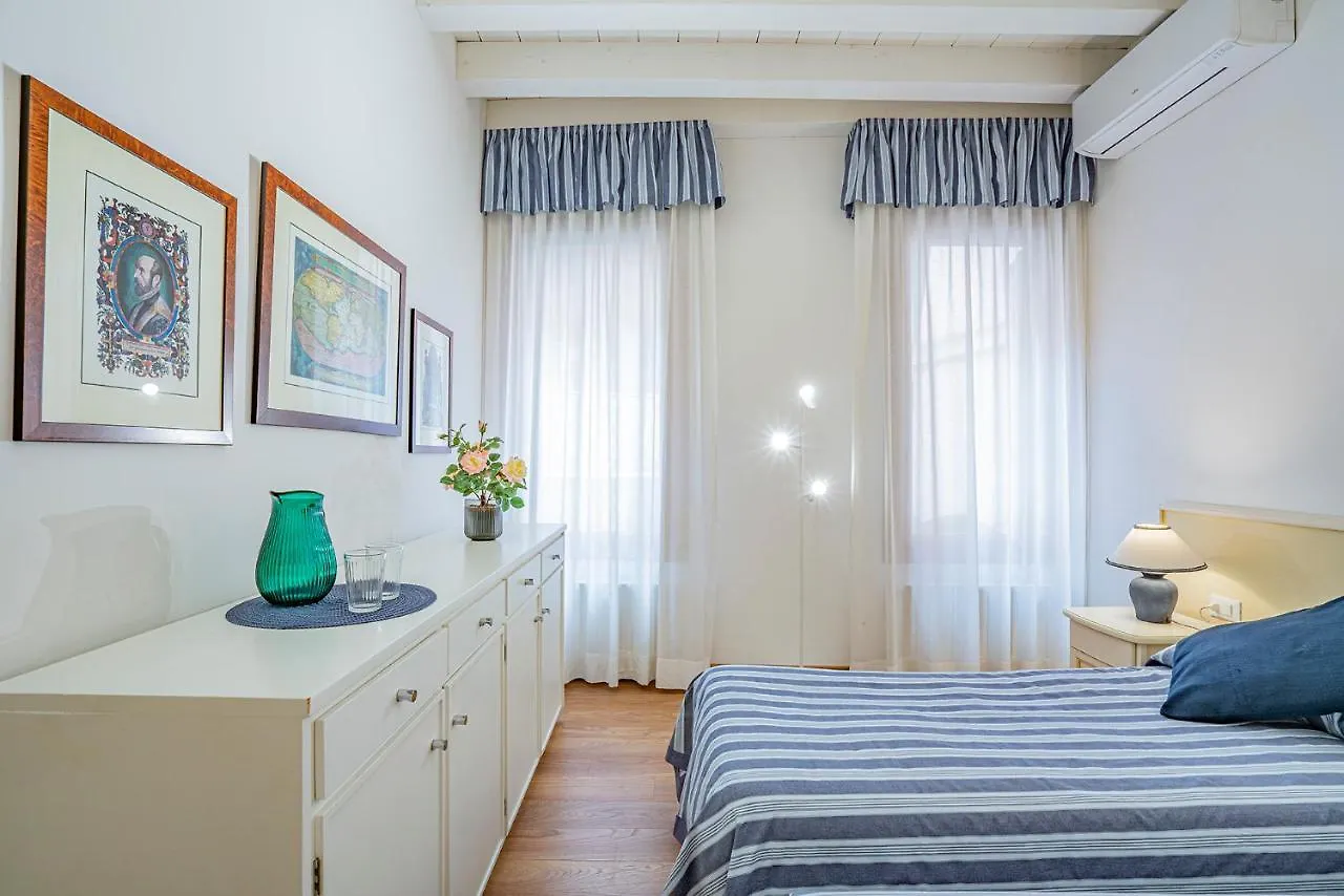 Ca' Dei Musicanti 1 Charming Apt In Cannaregio Venedig 0*,