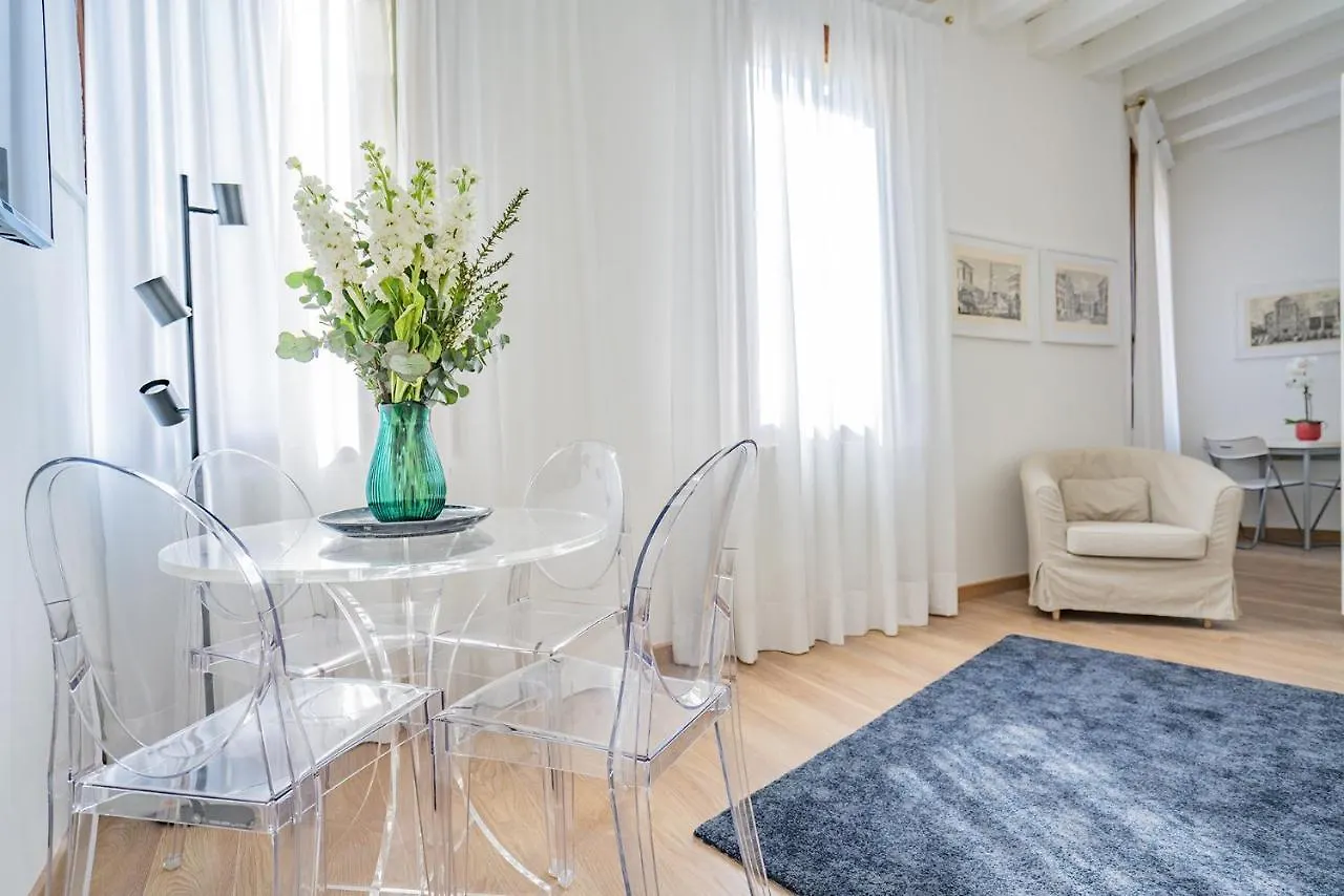 Ca' Dei Musicanti 1 Charming Apt In Cannaregio Venedig 0*,