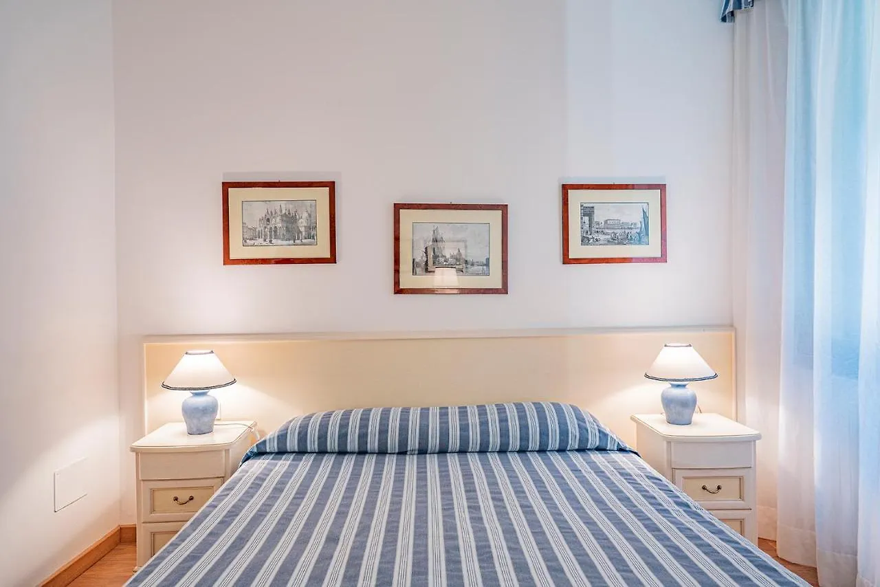 Ca' Dei Musicanti 1 Charming Apt In Cannaregio Венеция